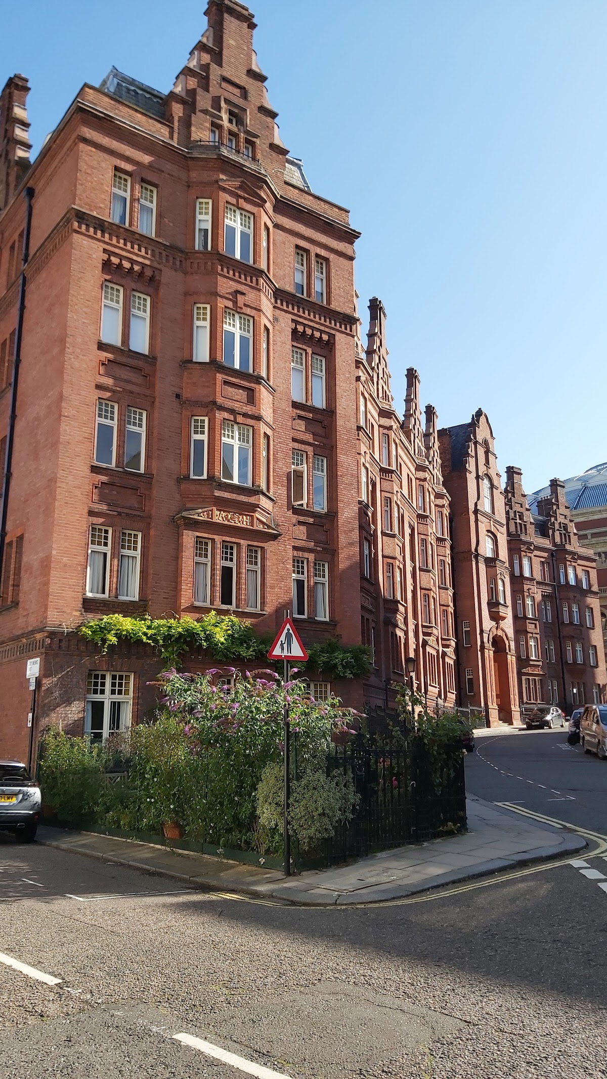 190 Queen's Gate — South Kensington