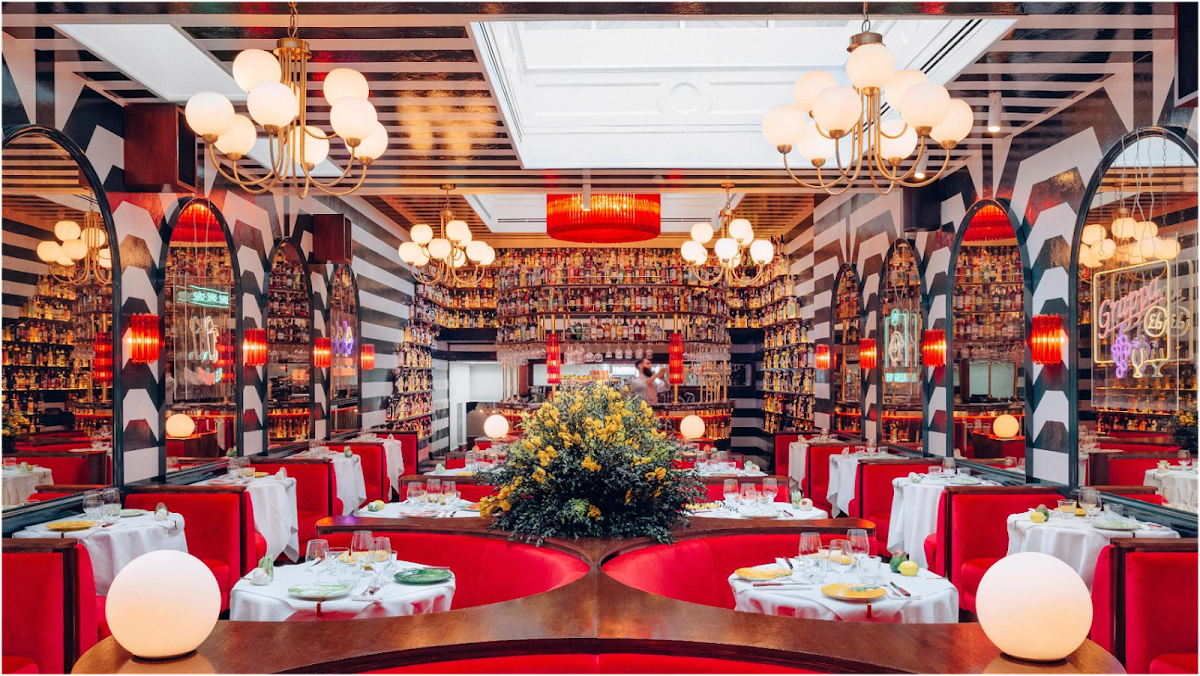 Ave Mario — Covent Garden
