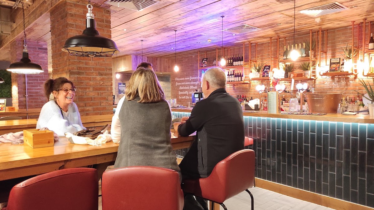 Bar + Block Steakhouse London Hammersmith — photo 2