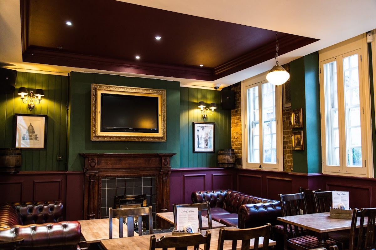 Crown & Anchor — Covent Garden