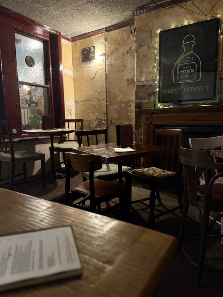 Essential Vegan @ Ten to One Bar — Seven Sisters