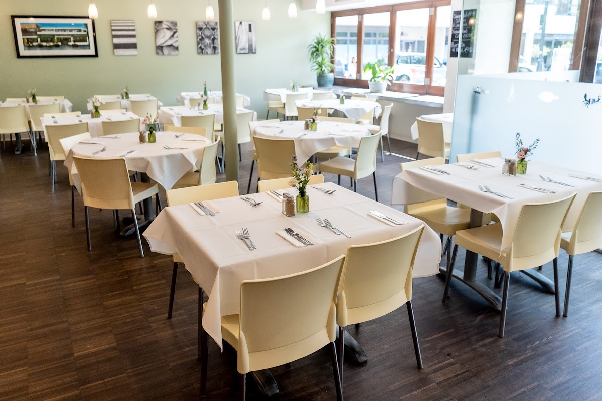 Fish Central — Islington