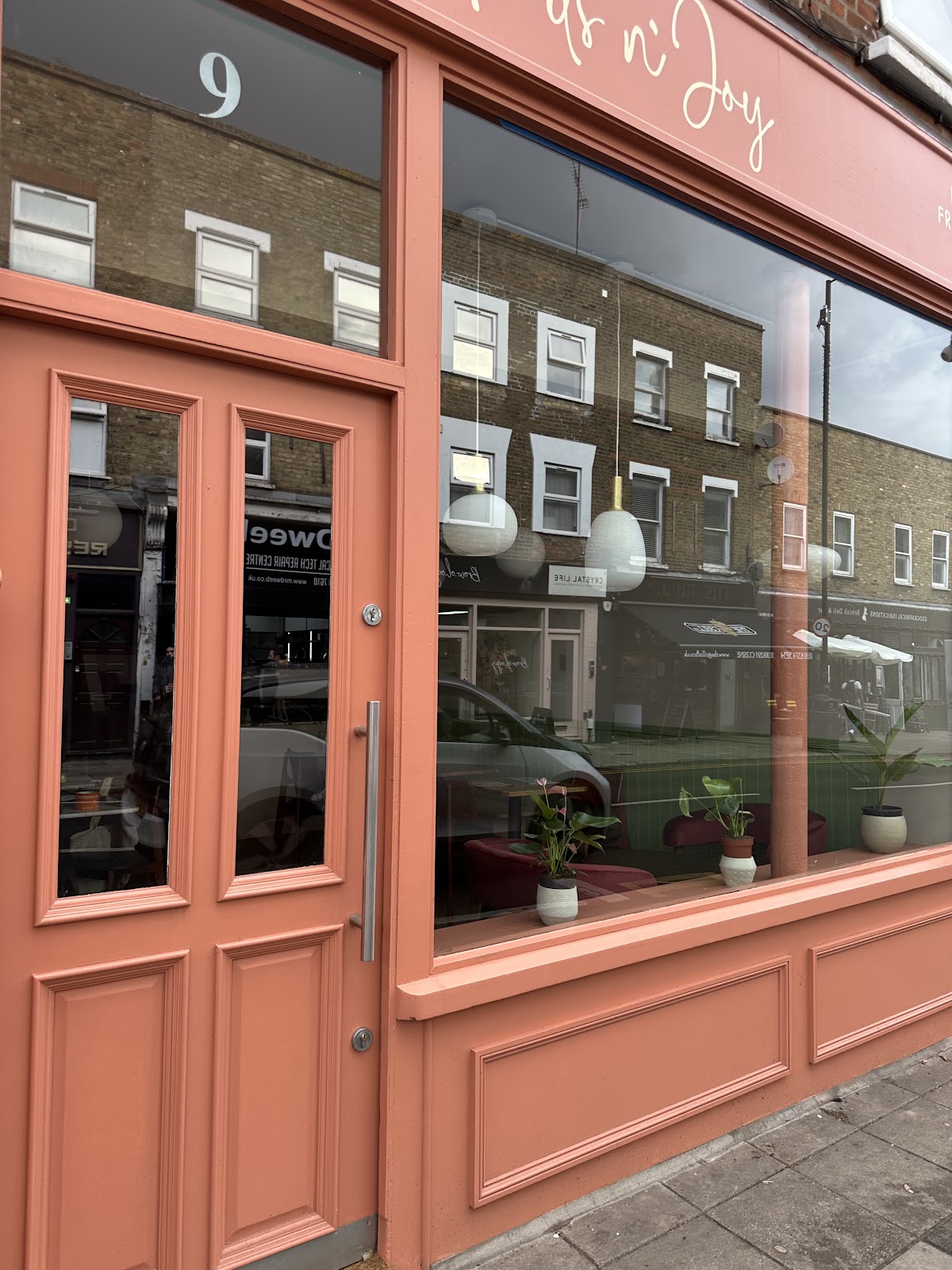 Kids n'Joy Cafe — Crouch End