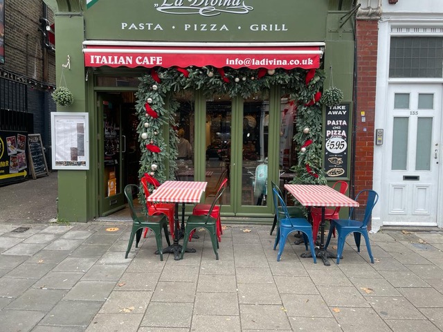 La Divina — Islington