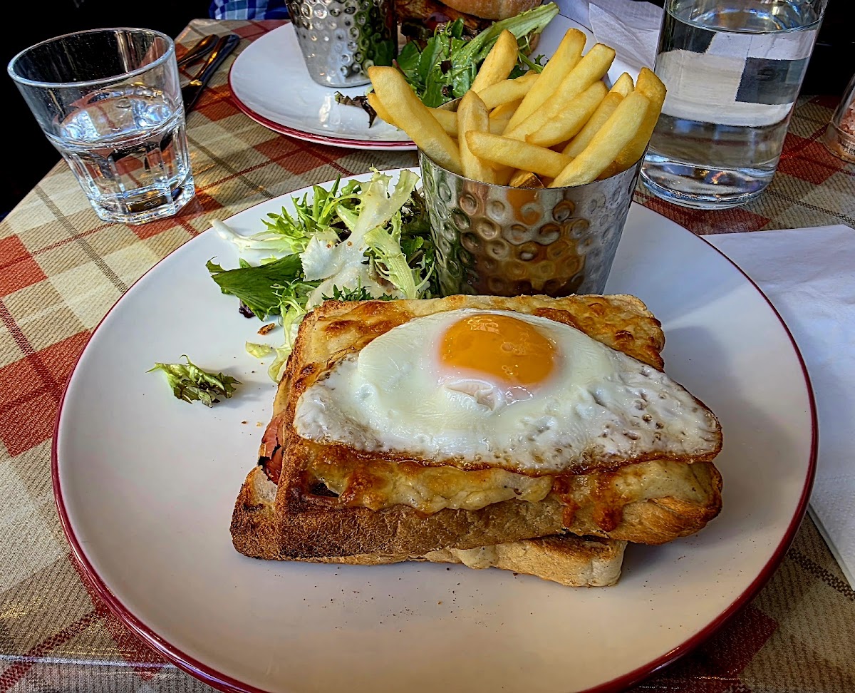 La Petite Auberge — photo 2