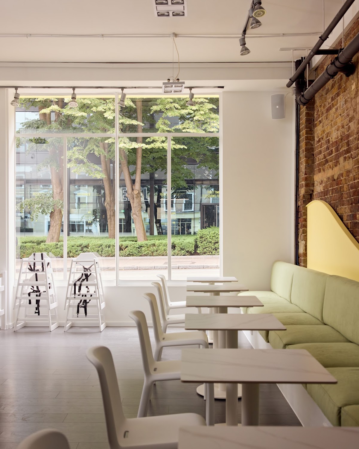Mome London — Clerkenwell