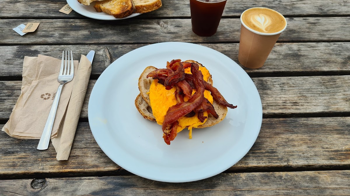 Pear Tree Cafe — photo 2