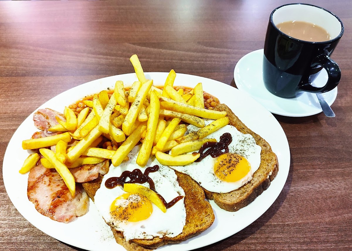 Pinner Cafe — photo 2