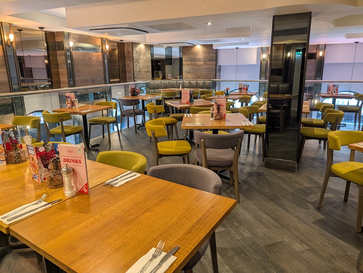 Prezzo Italian Restaurant London St Martins Lane — photo 2