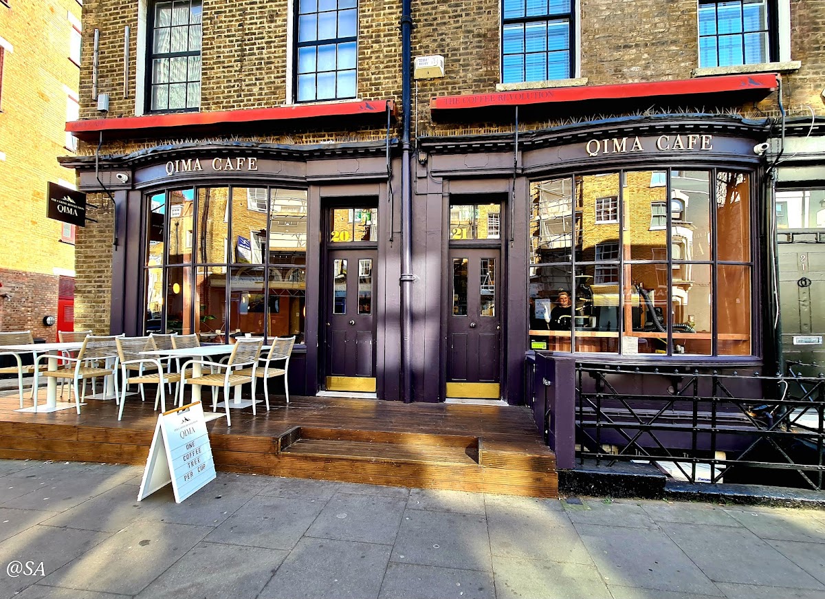 Qima Café and Pâtisserie - Fitzrovia — Soho