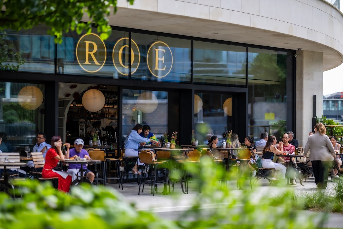 Roe - Canary Wharf — Canary Wharf