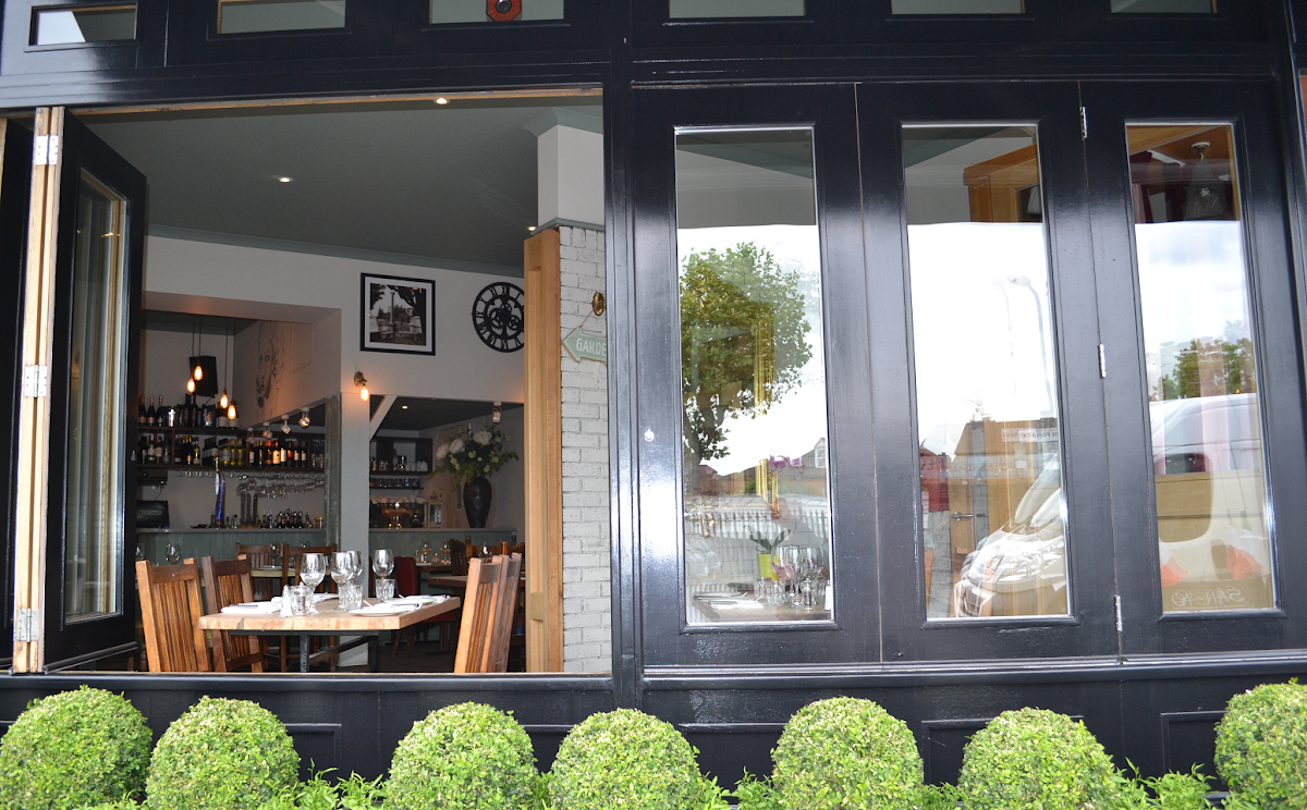 Sanzio Restaurant — Cricklewood