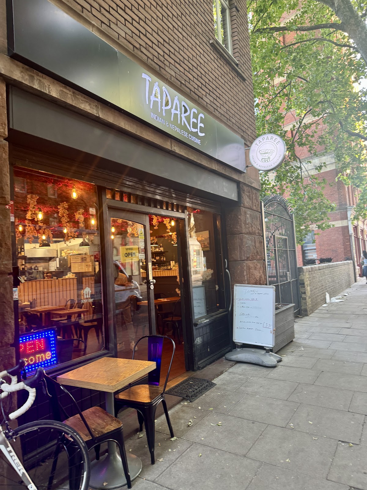 Taparee , Indian & Nepalese Cuisine — Clerkenwell