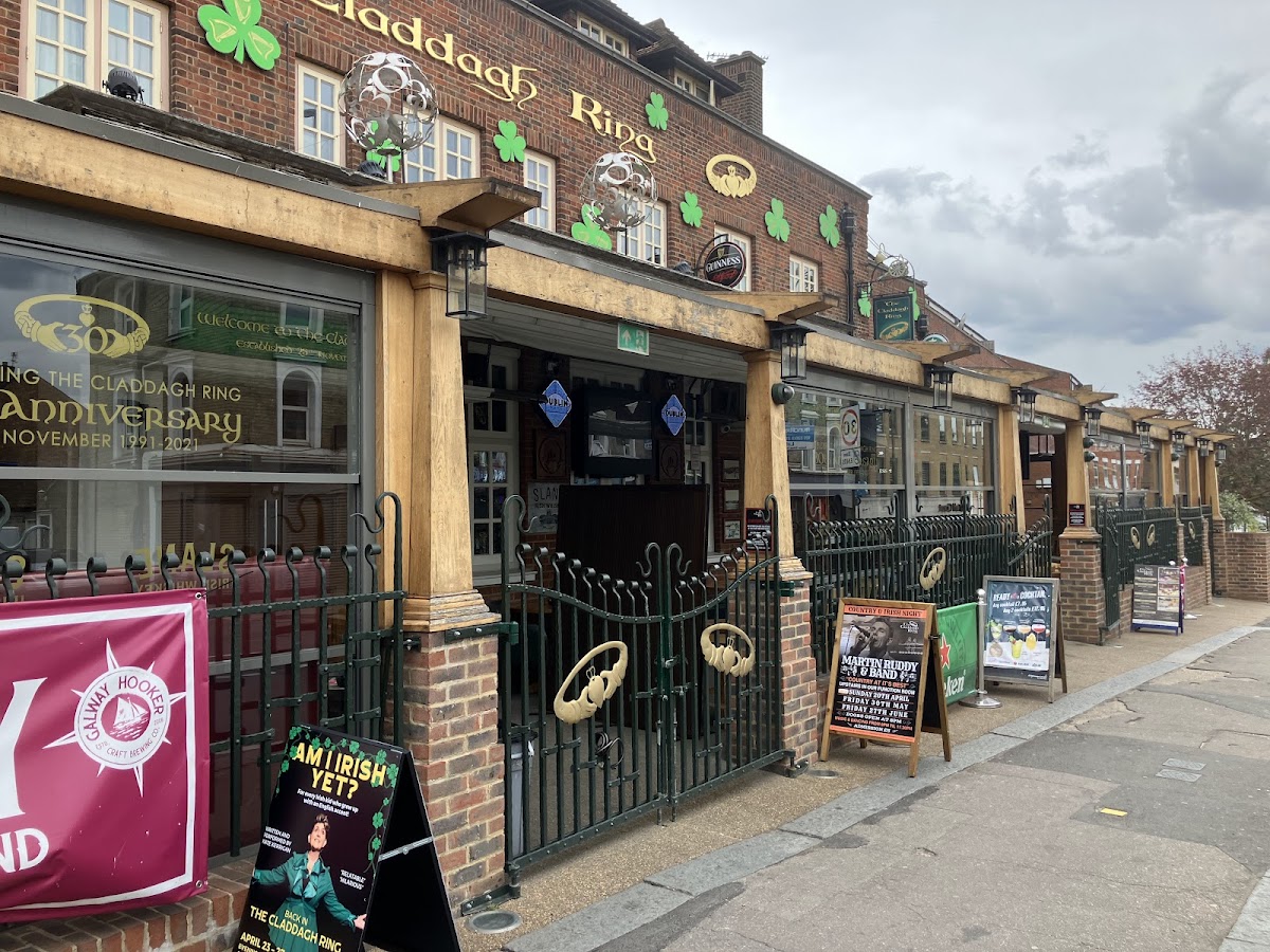 The Claddagh Ring — Hendon