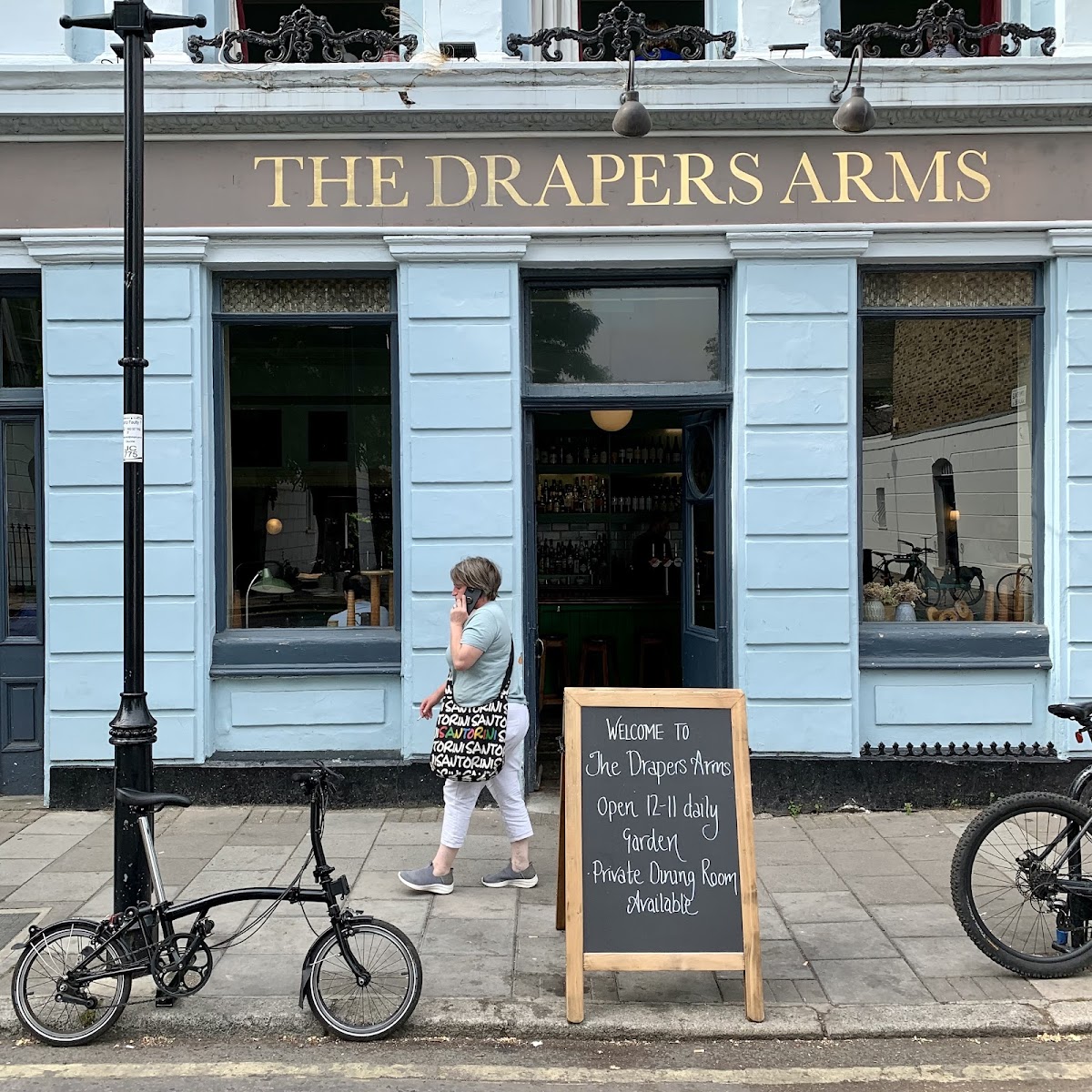 The Draper's Arms — Islington
