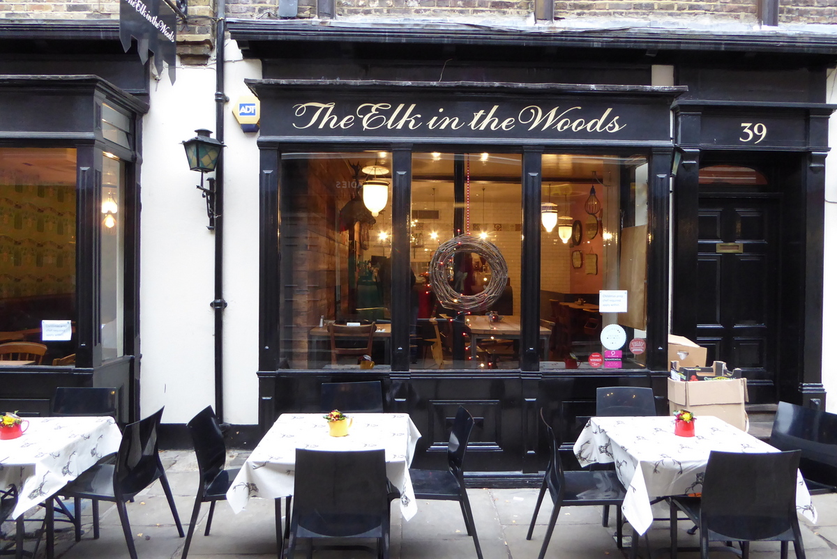The Elk in the Woods — Islington