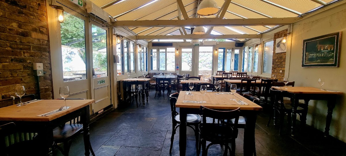 The Tim Bobbin — Clapham