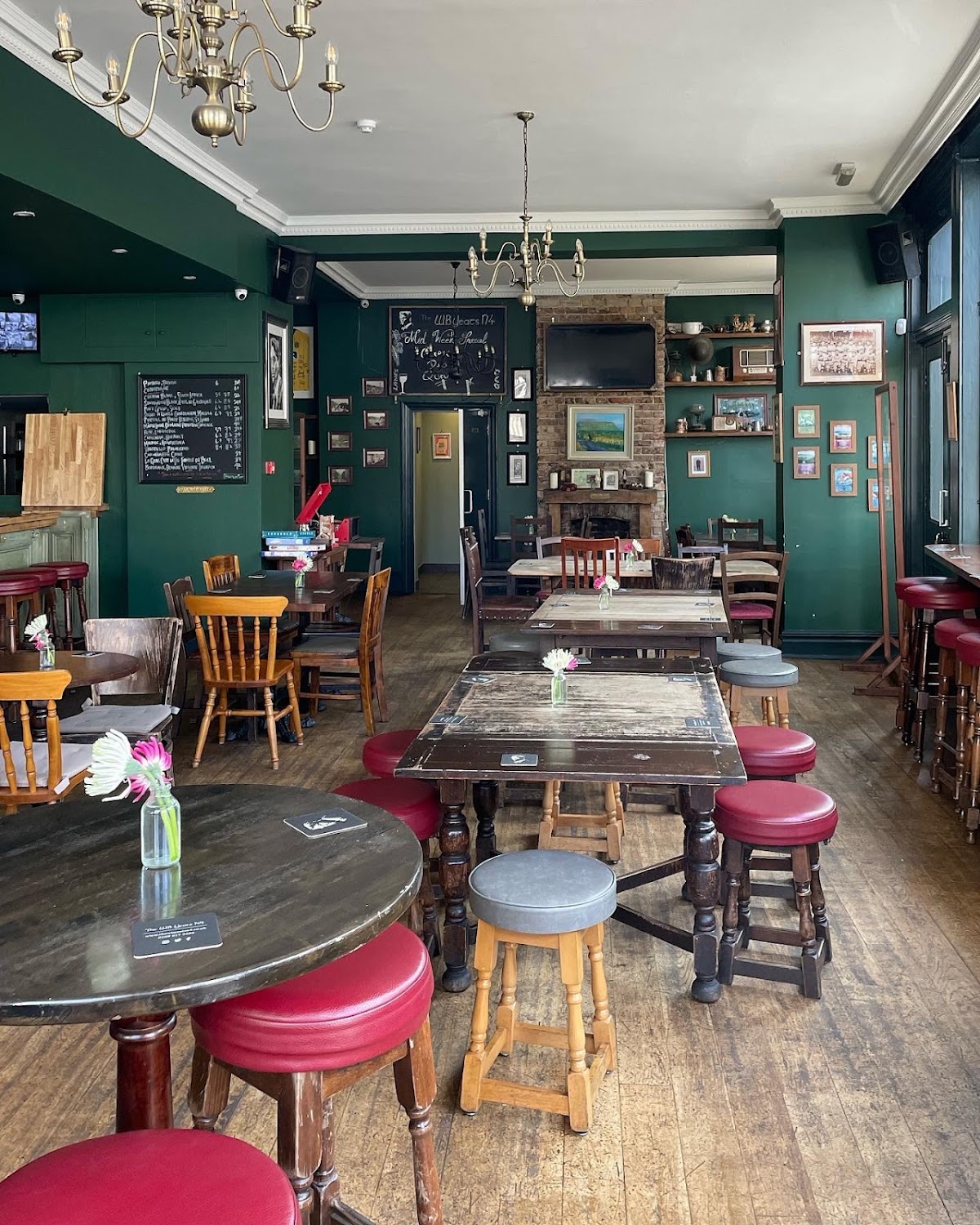 The WB Yeats — Finsbury Park
