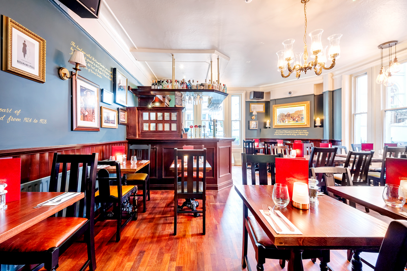 The White Lion — Covent Garden