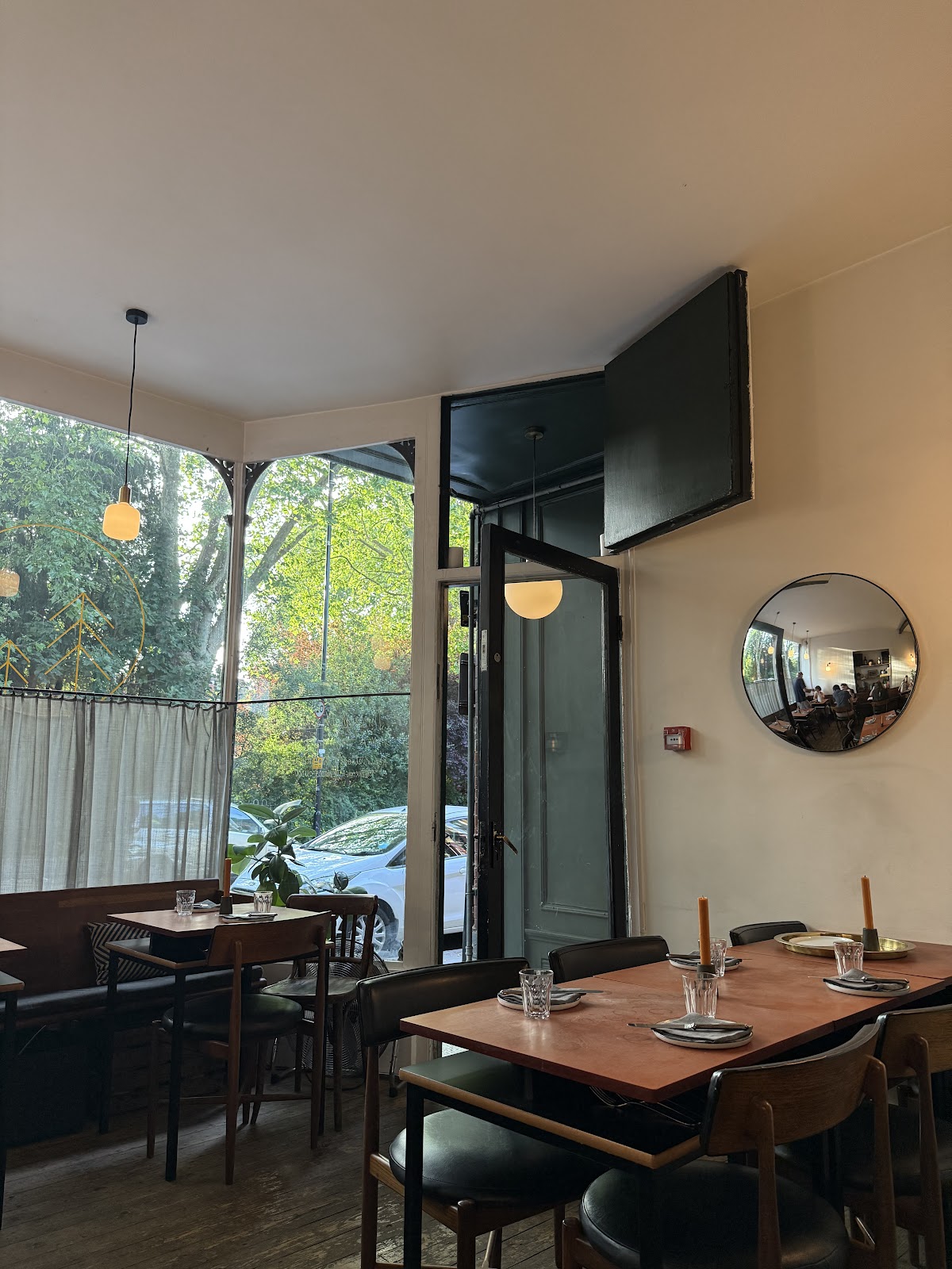 Through the woods — Crouch End