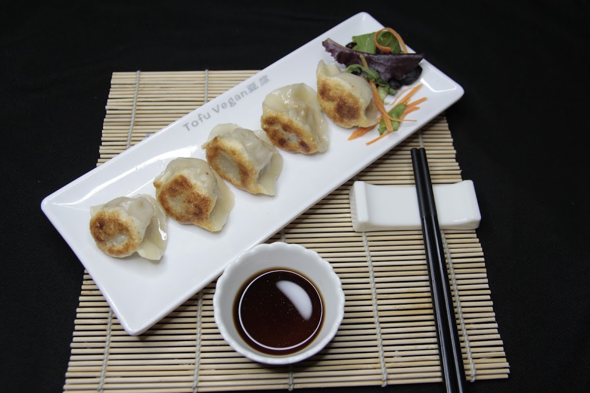 Tofu Vegan Islington — photo 2