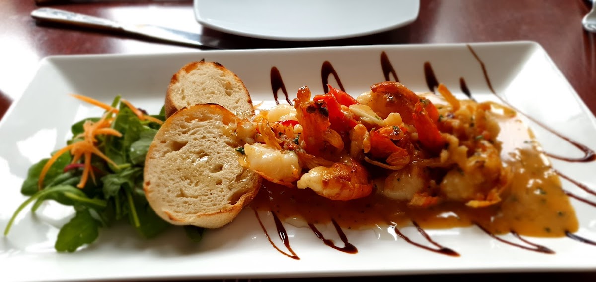 Tonis Amalfi Italian Restaurant & Pizzeria — photo 2