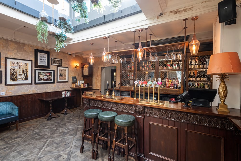 Ye Olde Cock Tavern — St Pauls